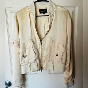 🤎EXPRESS CREAM JACKET 🤎